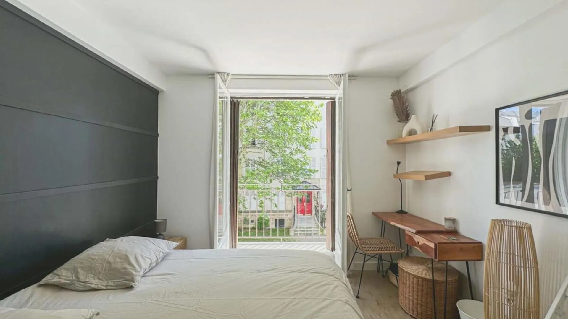 Flexliving - Whole Flat - Friant Appartement Parijs