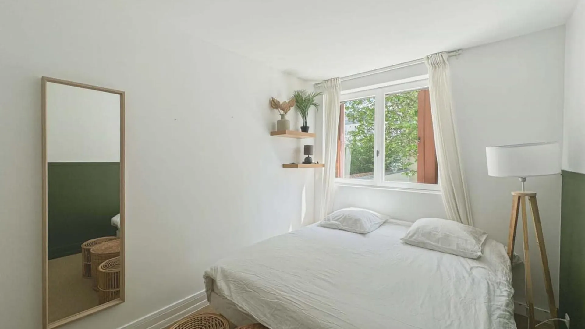 Flexliving - Whole Flat - Friant Appartement Parijs
